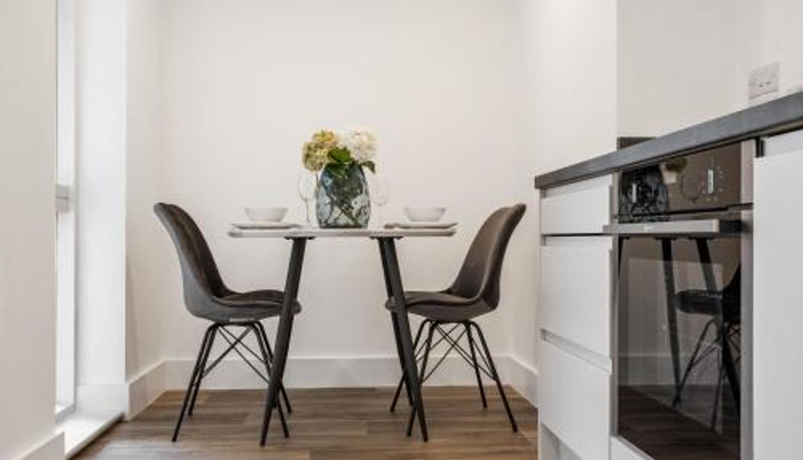 Appartement - Tailored Stays - Water Street Apartments