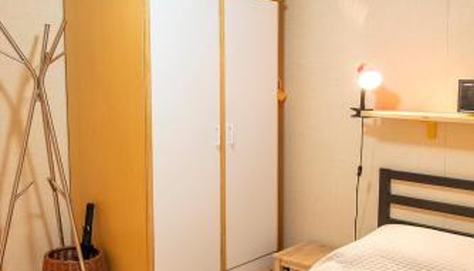Camera standard - bilocale fronte mare al residence Piramidi SE031 - Senigallia