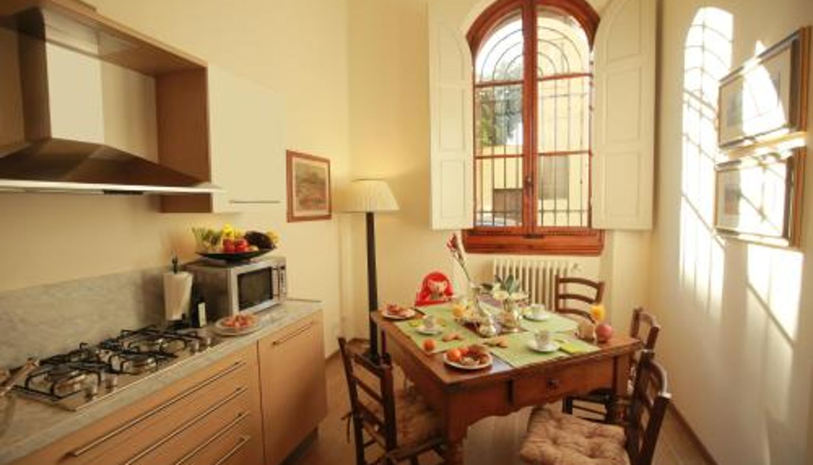Kuchnia - MDR NumberSix Suites