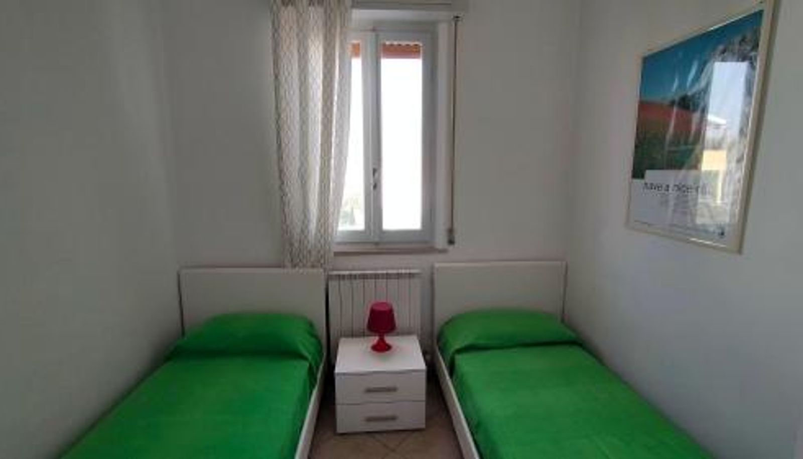 Info - P313 nr 106 trilocale sul mare con ombrellone in prima fila