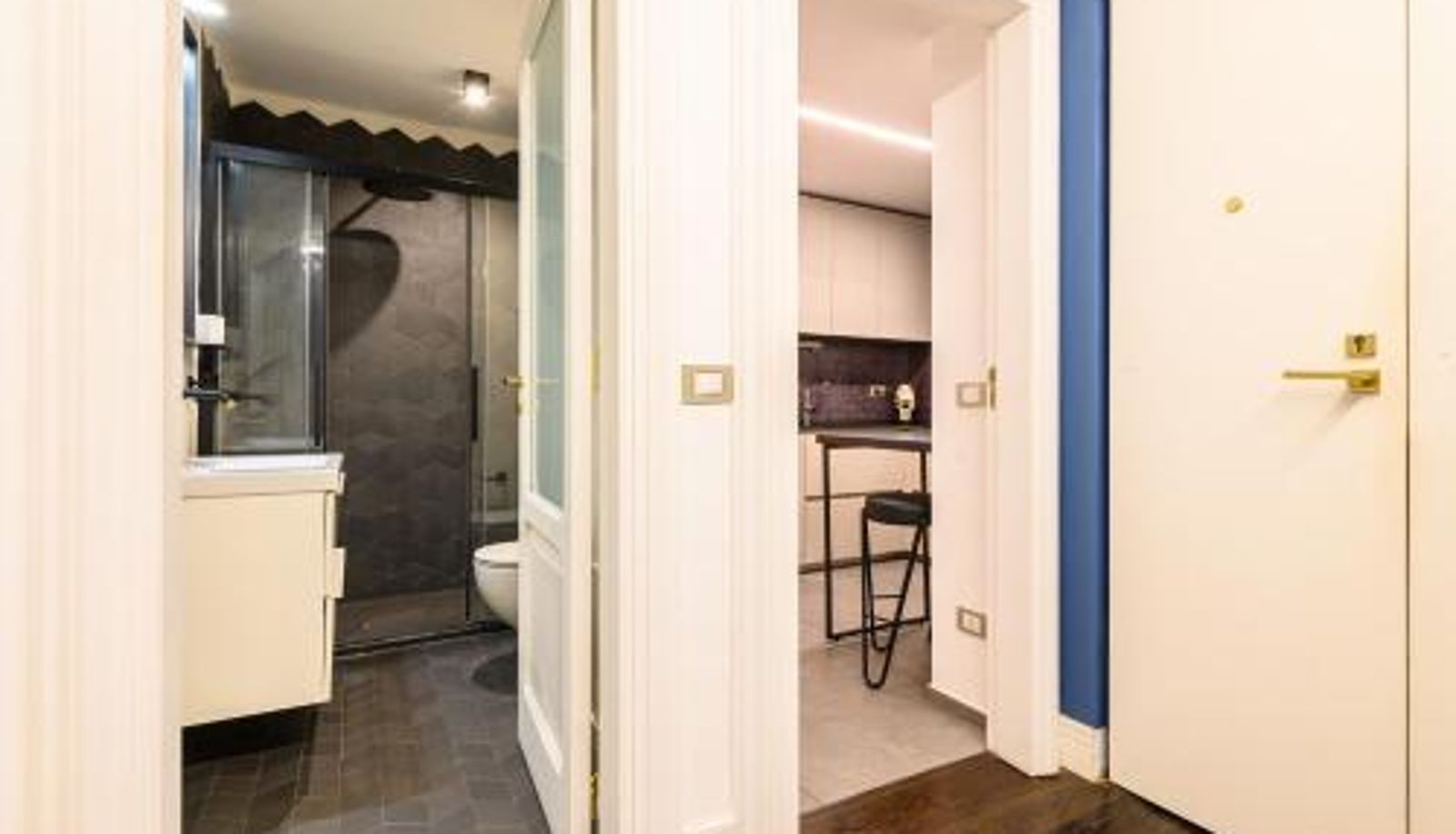 Apartment - Via Carlo De Cesare 15
