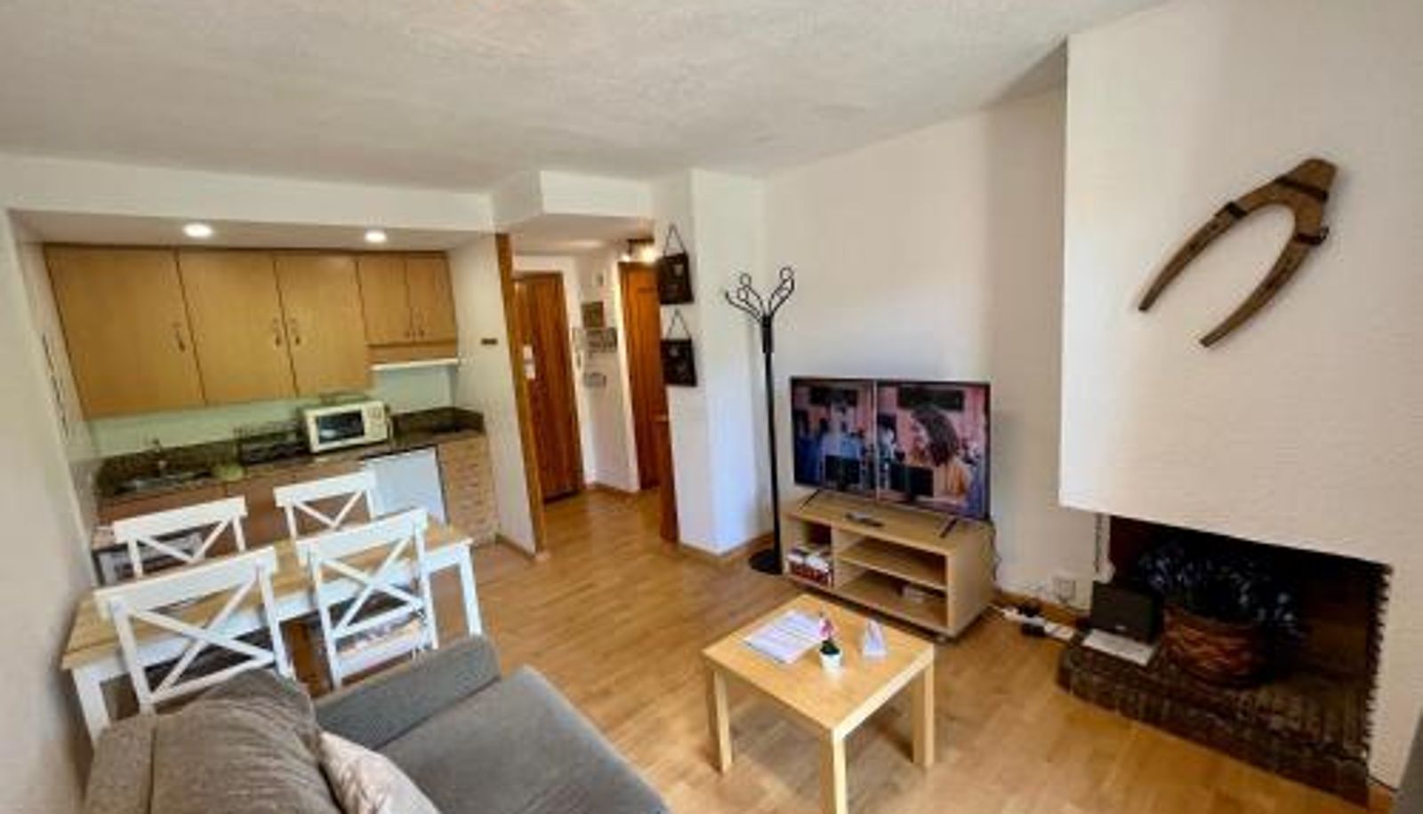 Apartment - C20 - Alojamiento en Edif. Pirineos Cerler - Villmor