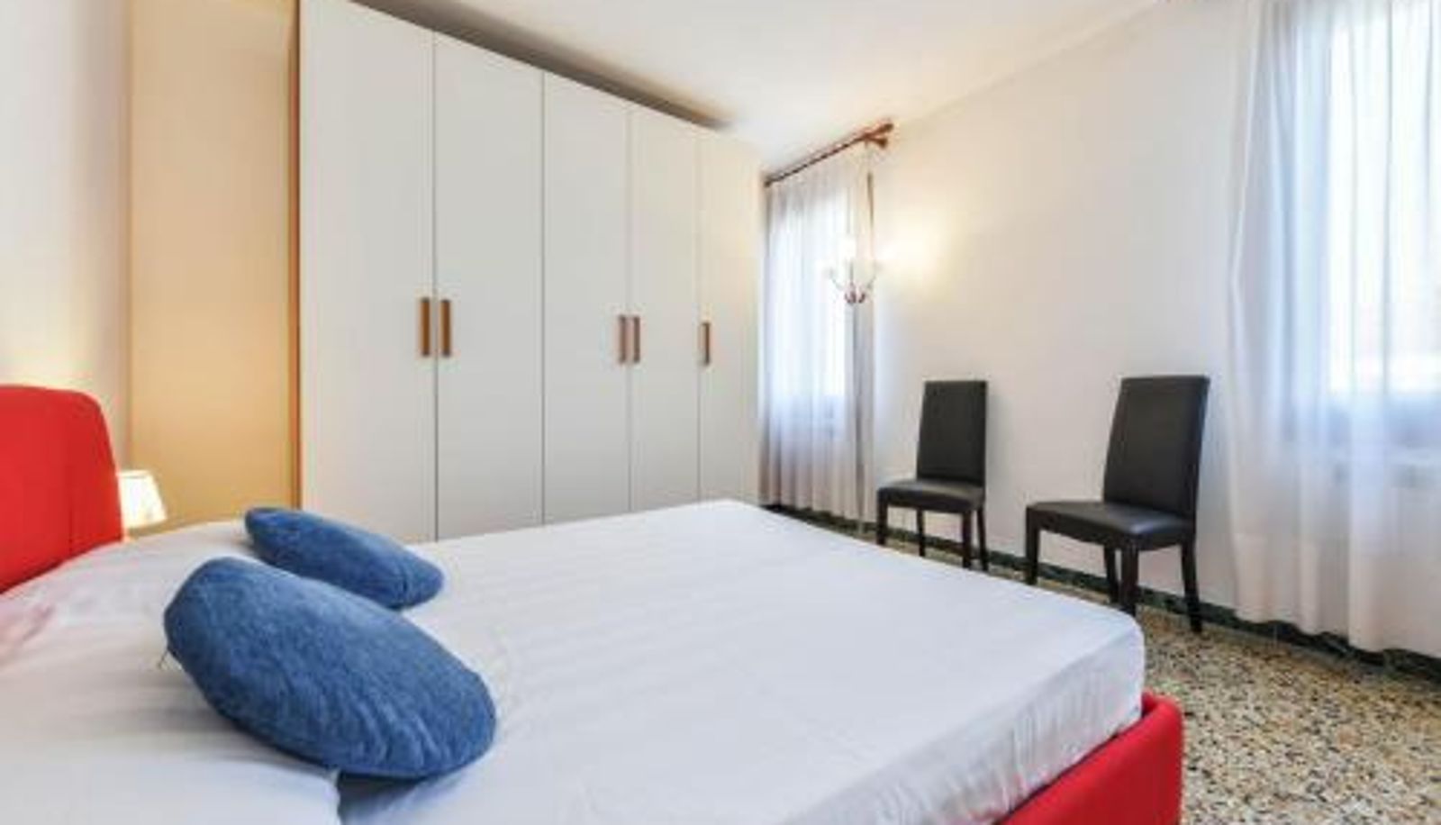 Info - central apartment Mascareta