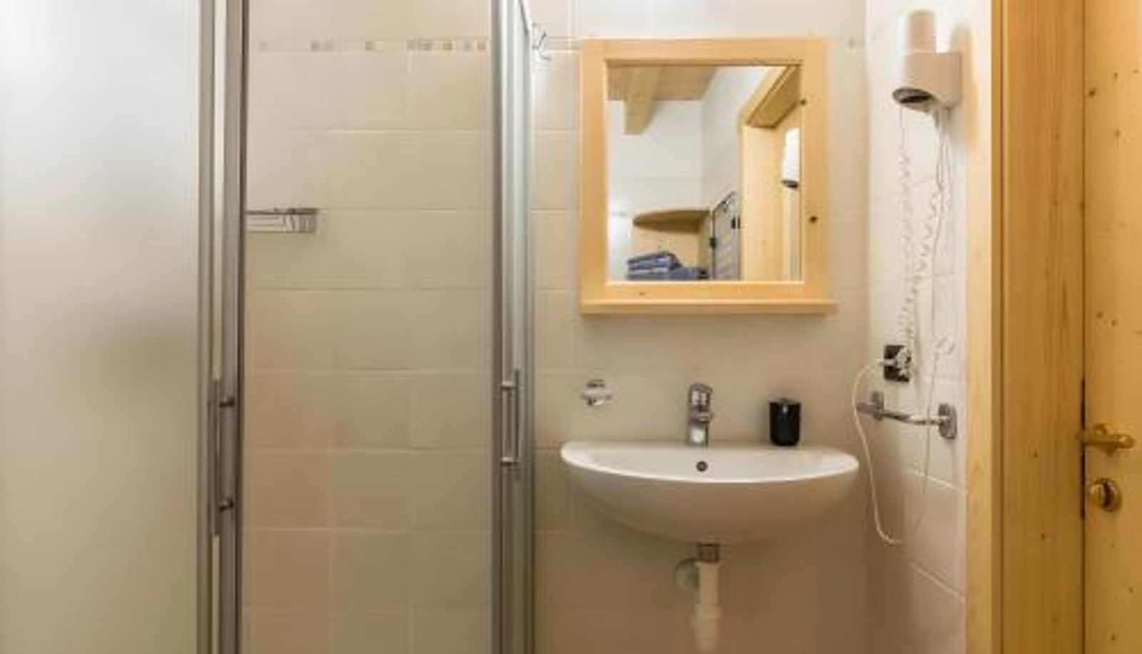 Apartment - Appartamento Adamello 12