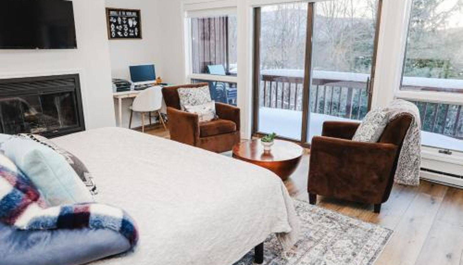 Appartamento - NEWLY REMODELED FOUR BEDROOM All SEASON CONDO W MOUNTAIN VIEWS