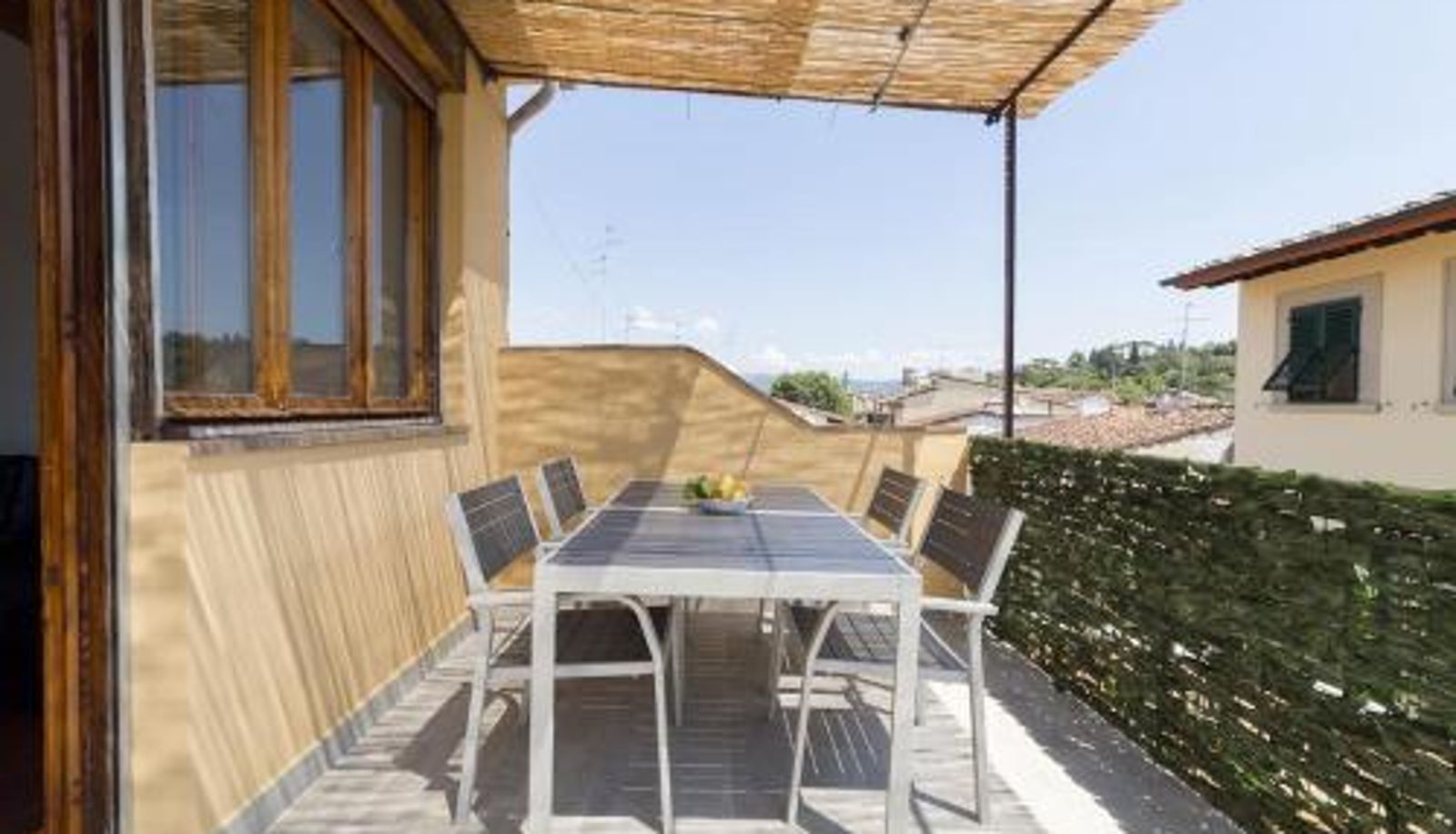 Appartement - Hill's view terrace apartment