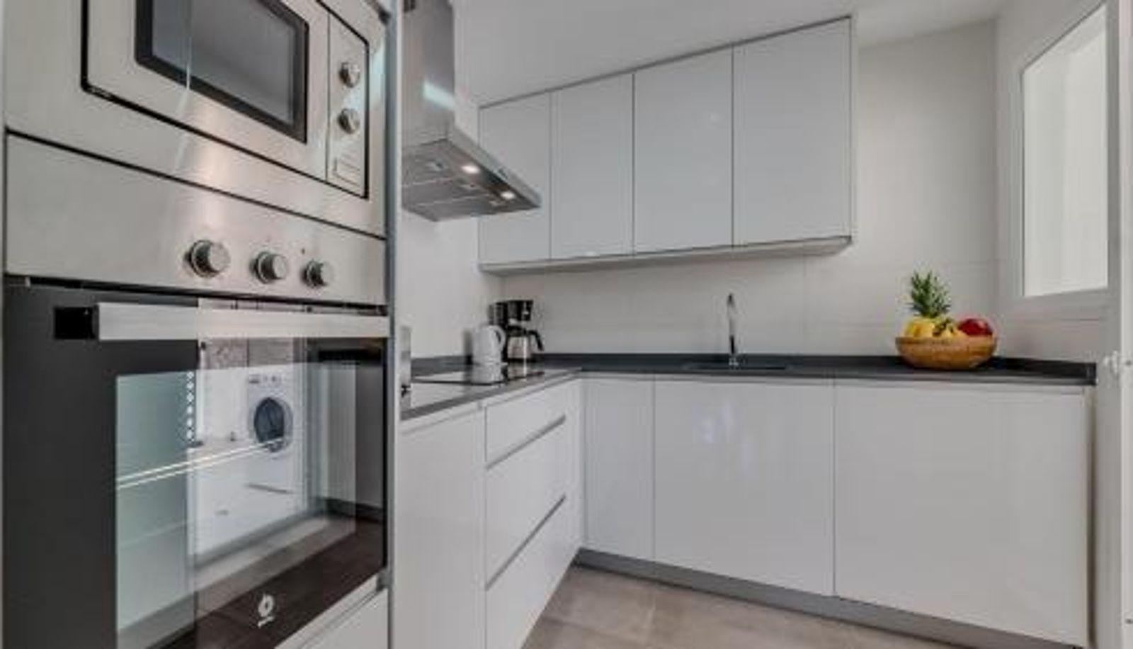 Apartment - Mediterranean Getaway Seaviews At Puerto Banus