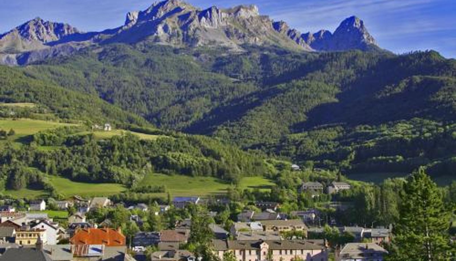 Info - 4 Pers - FR-1-165A-55 Charmant Mini T2 Sud à Barcelonnette avec Terrasse