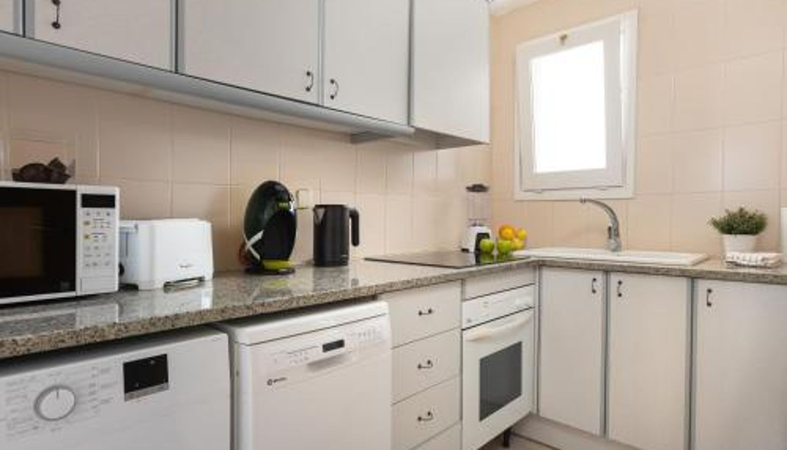 Apartment - Lets Holidays QUIET APARTMENT 5 minutes TO THE BEACH 2