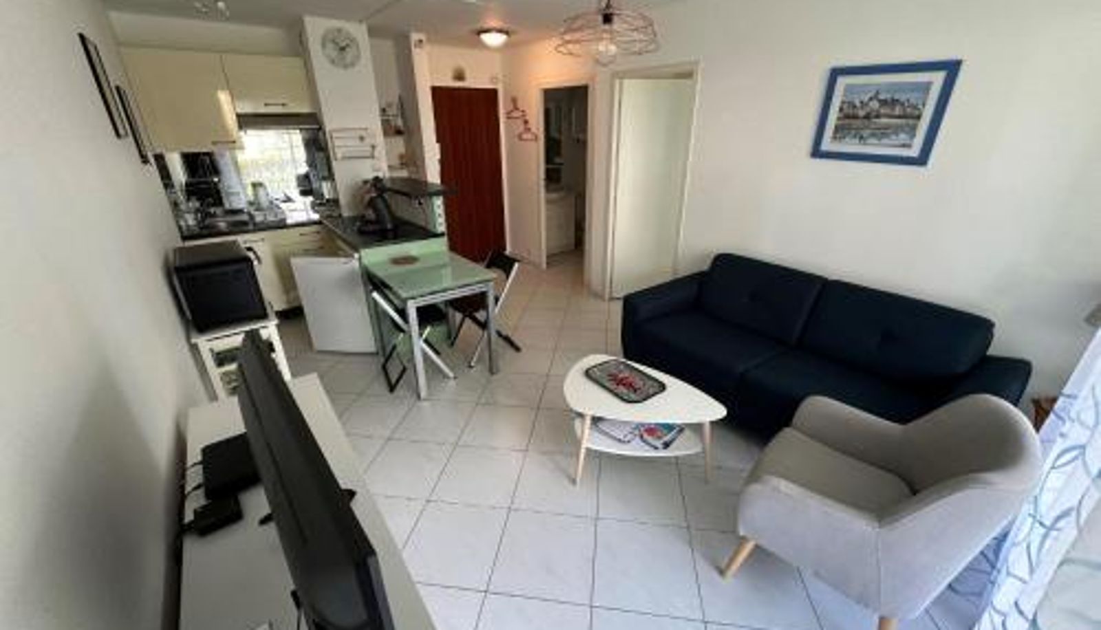 Info - Cosy love cocoon close to the sea