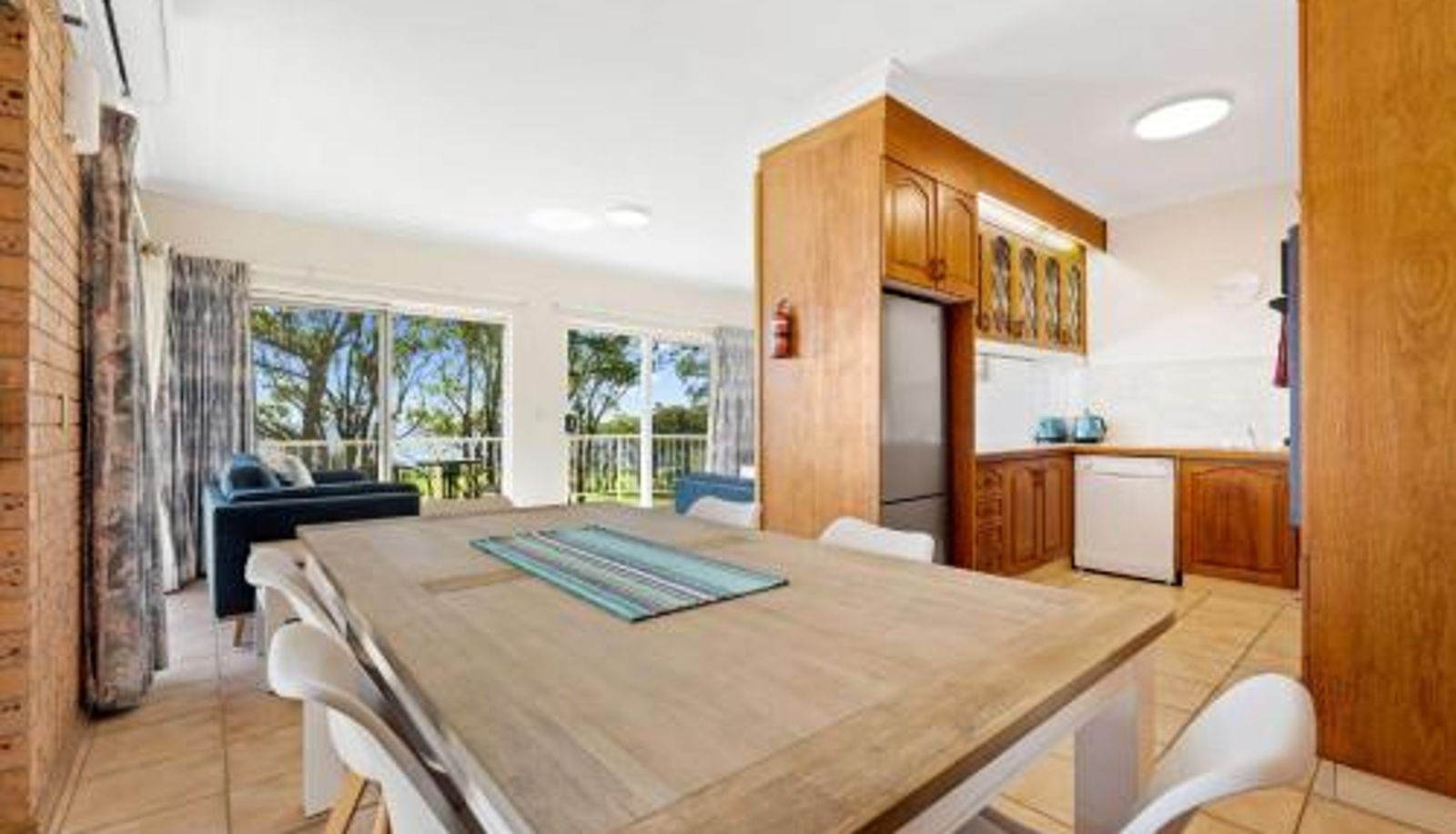 Info - Unit 2 12 Ballingalla Apartments