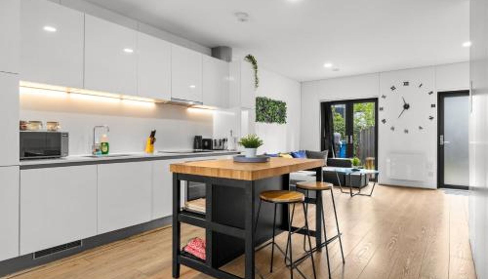 Kuchnia - Large Townhouse 5 Beds with Two Parking Spaces - Manchester City Centre