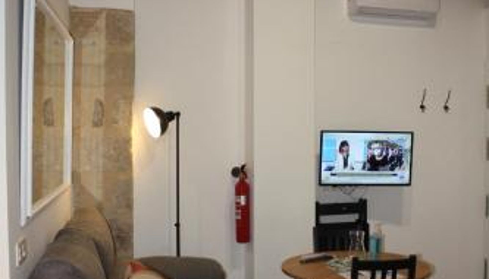 Apartment - dieciocho Barbacana