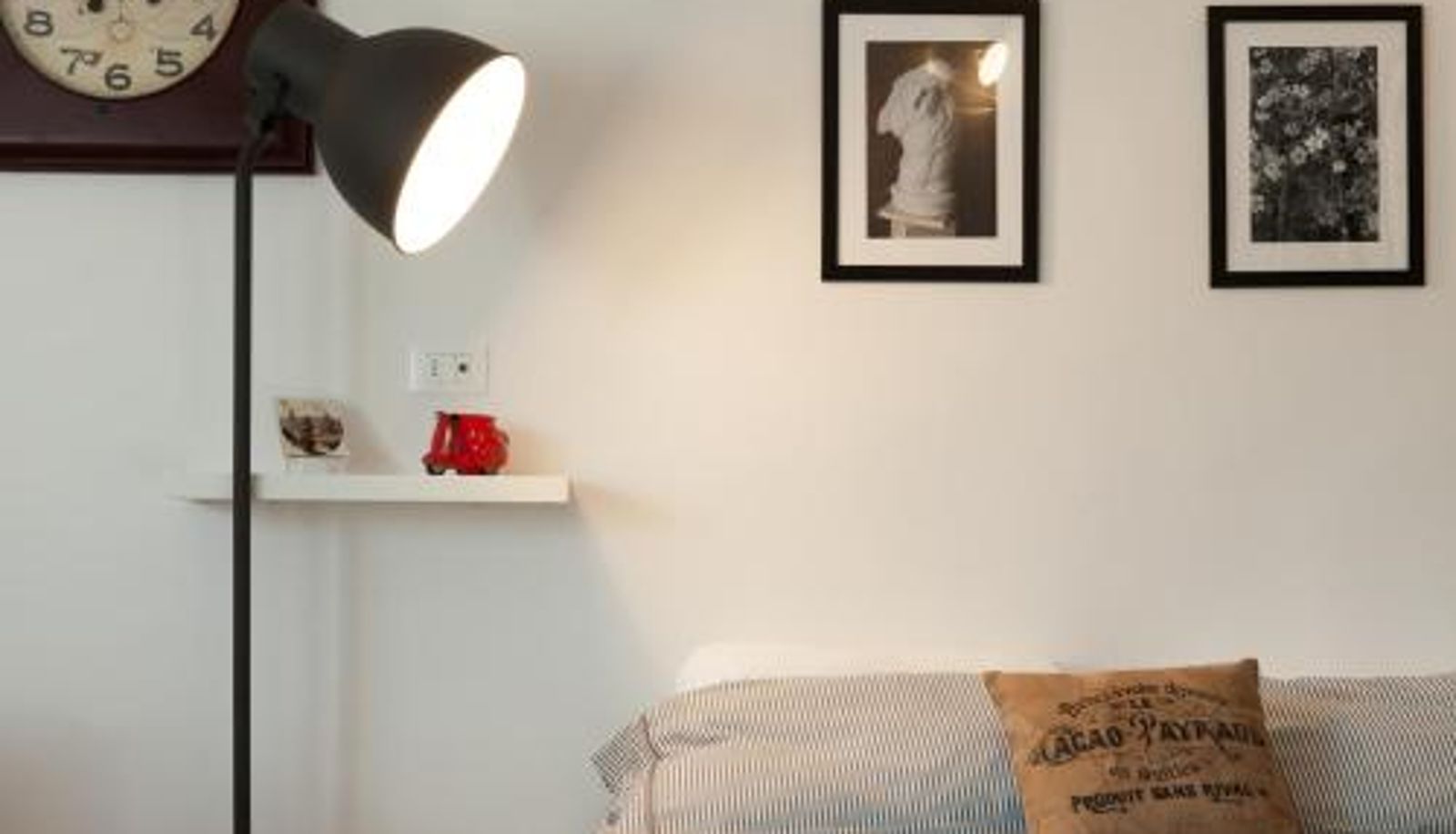 Info - Central Pitti Studio Flat