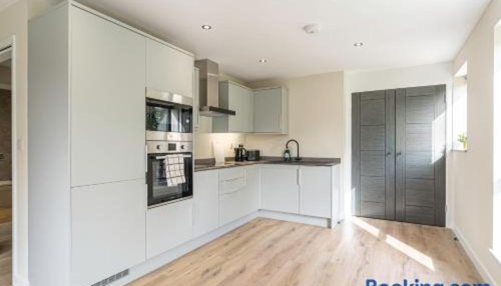 Apartment - Maple Apartments - Modern 2 Bed Apartment in Derby