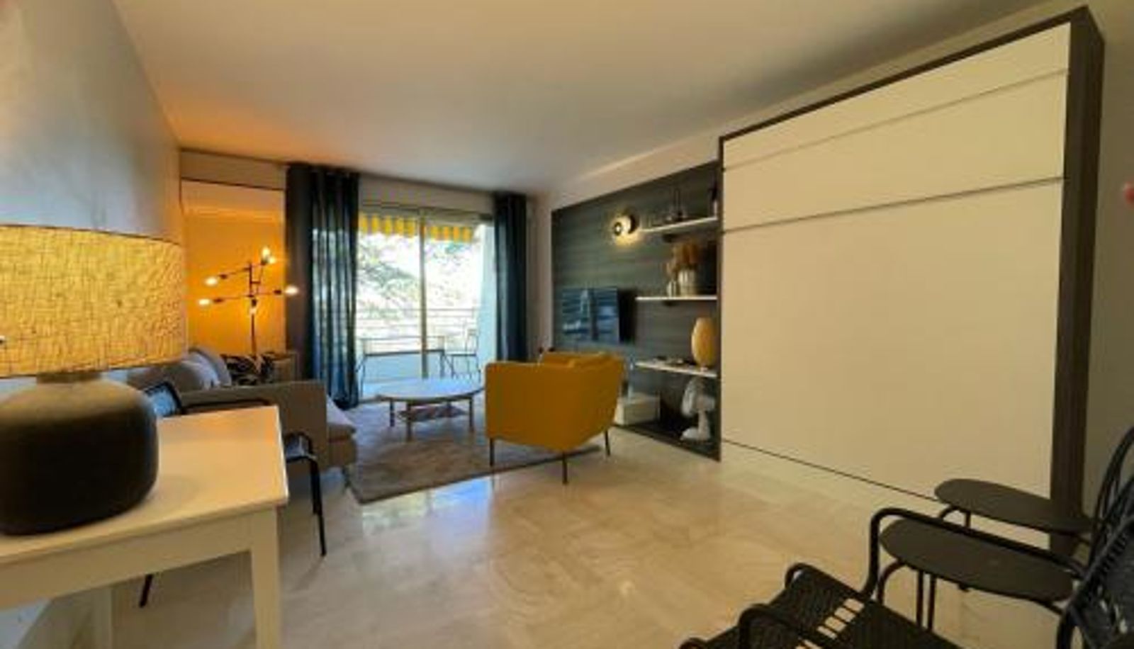 Apartment - tennis et grand parc C012-Appartement confortable avec piscine