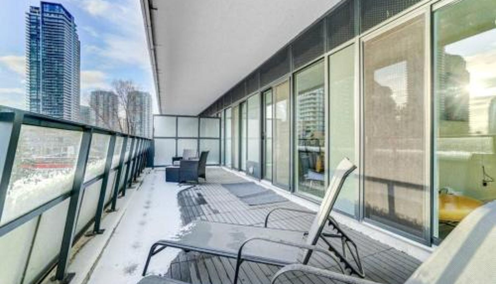 Appartement - Waterfront Luxury Condo