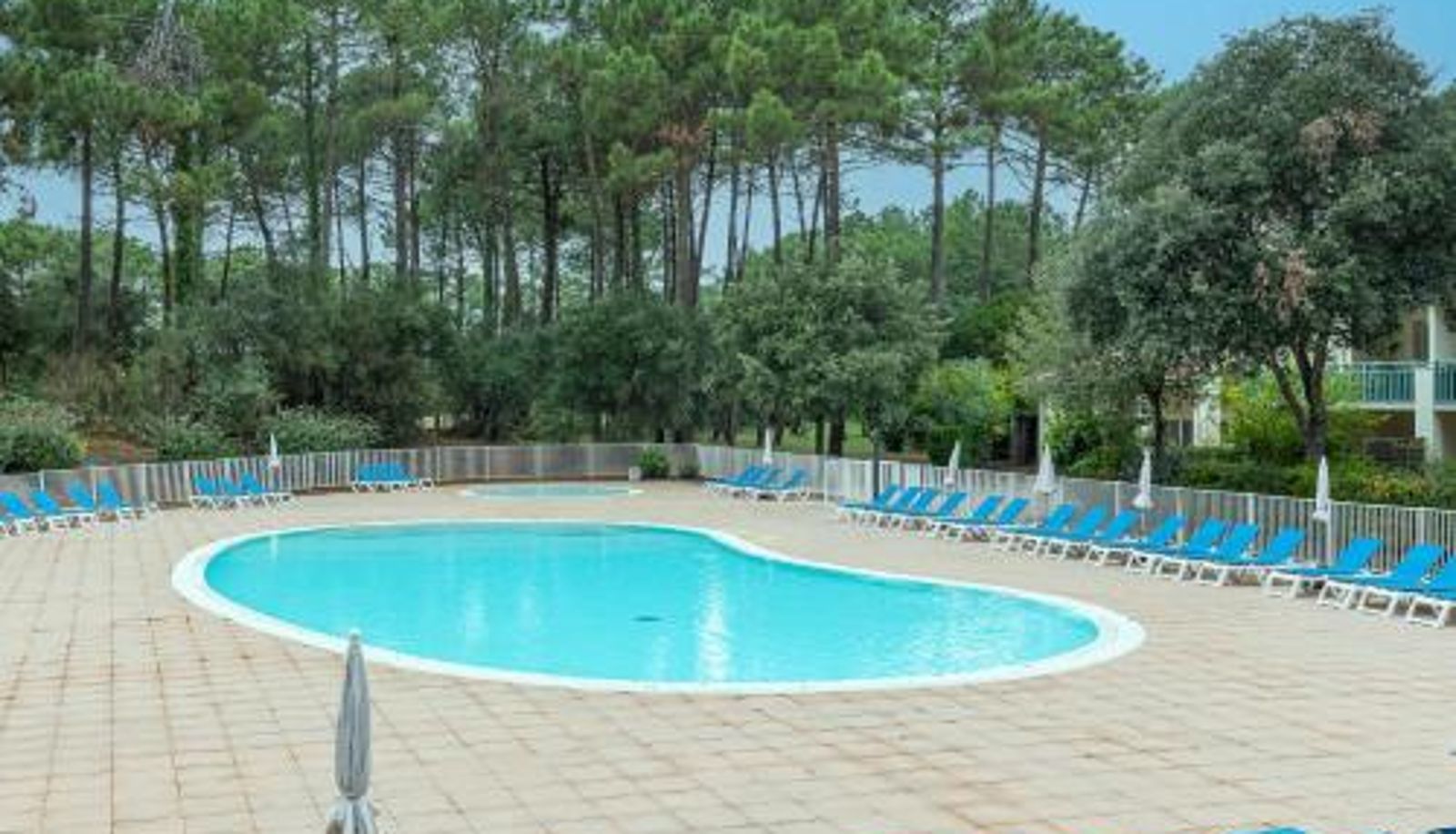 Apartment - Blue Pinsolle - Appt avec piscine partagée