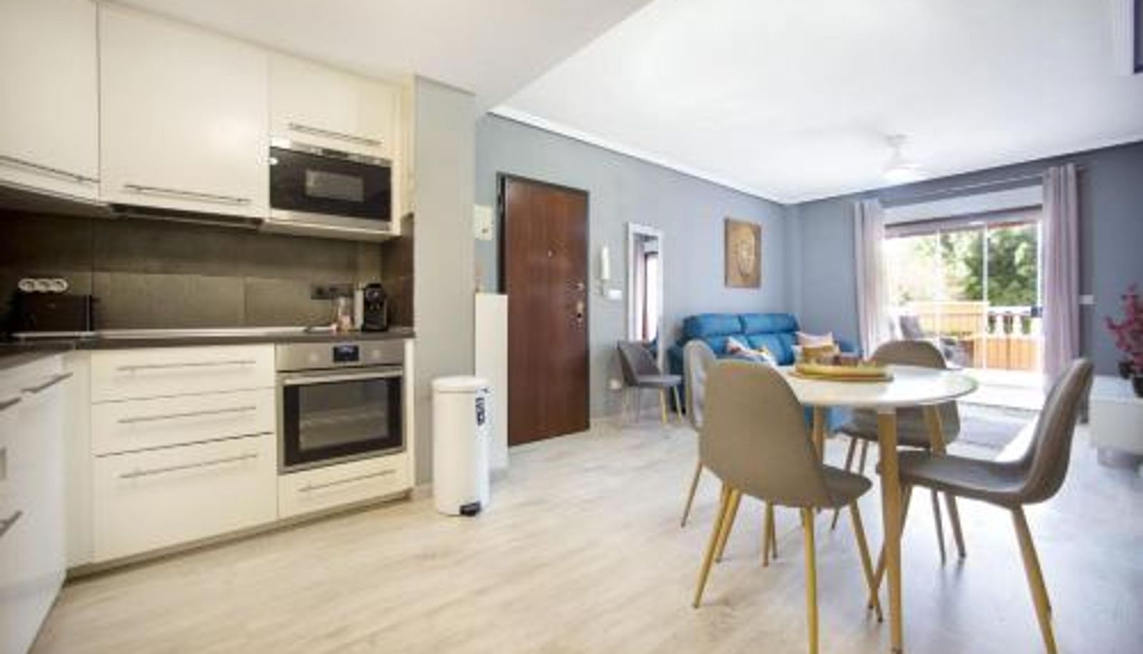Apartamento - ALTOS DEL SOL by United Renters