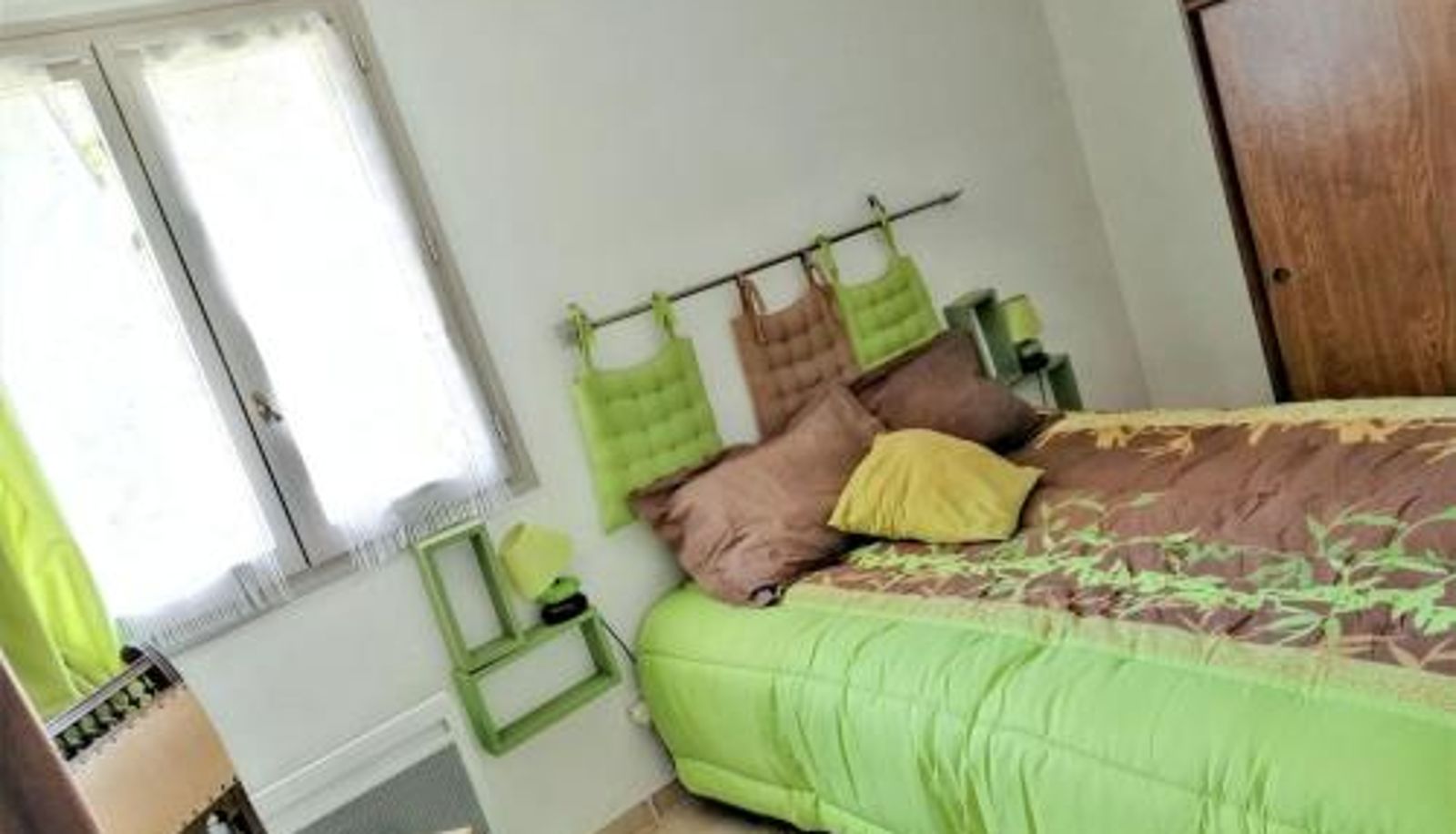 Room - Appartement charmant à Villeneuve avec jardin