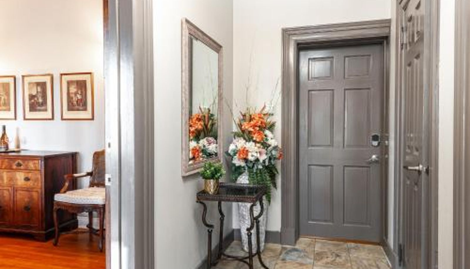Apartament - Lake Suite with Sunroom by Henry House Stays
