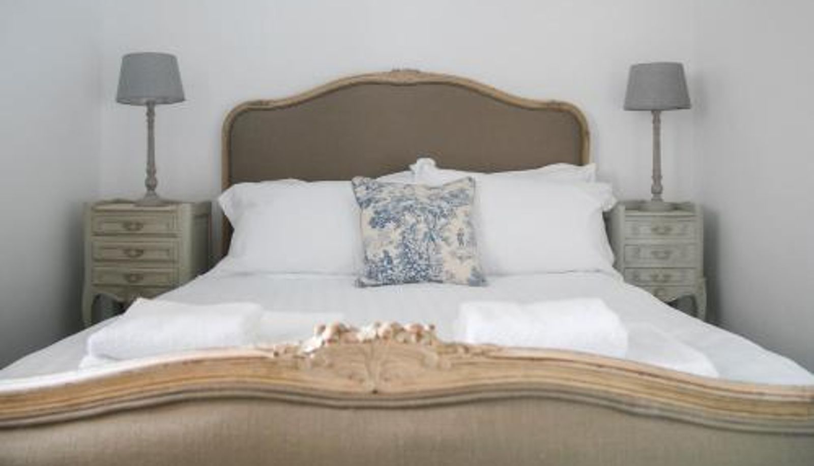 Apartment - Oswald House deluxe 2 bedroom apartment