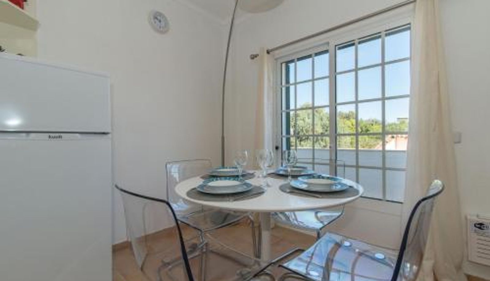 Apartamento - Casa Oceanus - 2BDR w Pool & Relaxing Balcony - 5 mins Downtown