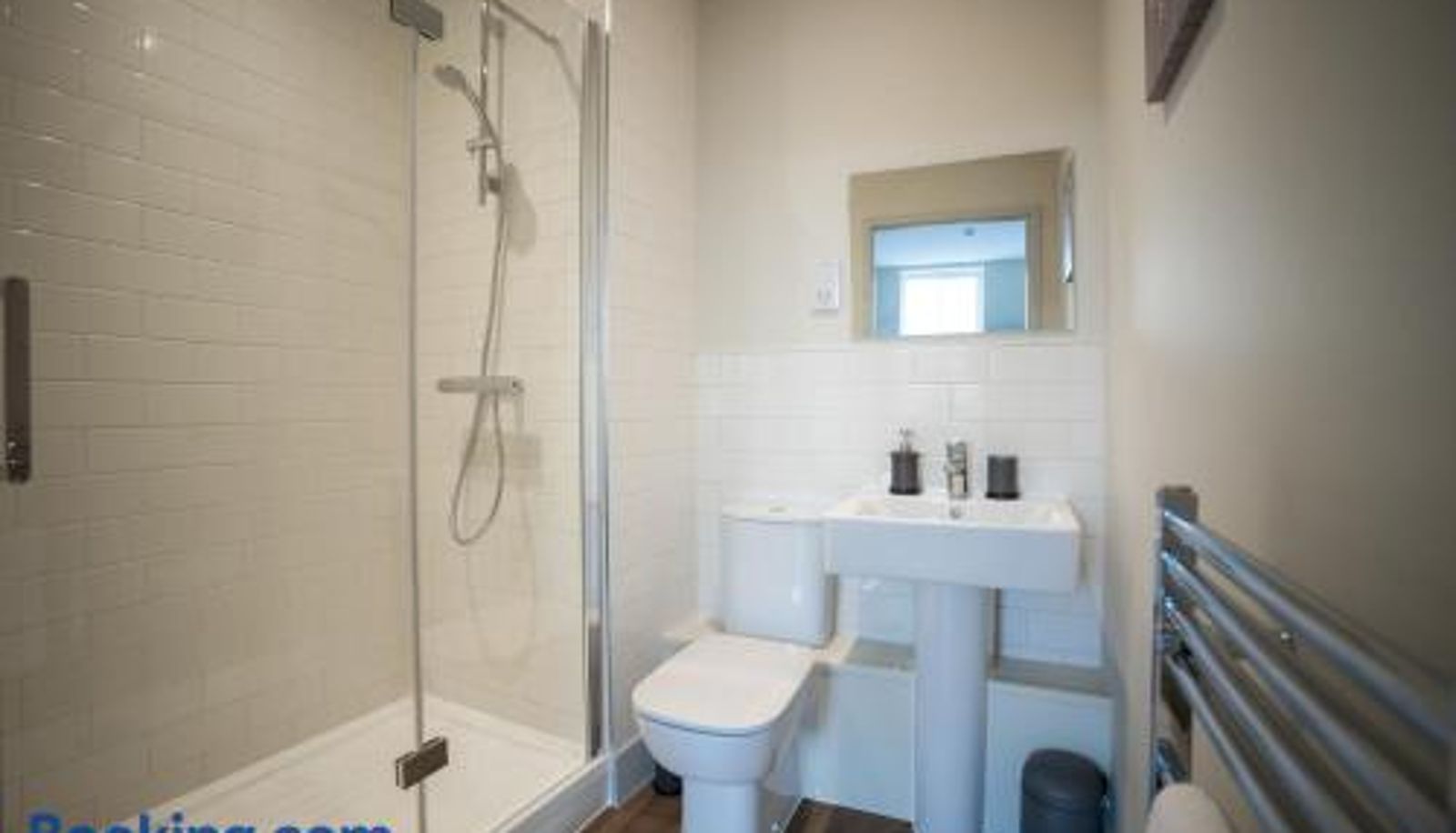Info - By RentMyHouse  Aparthotel  Isabella House Apartment 7