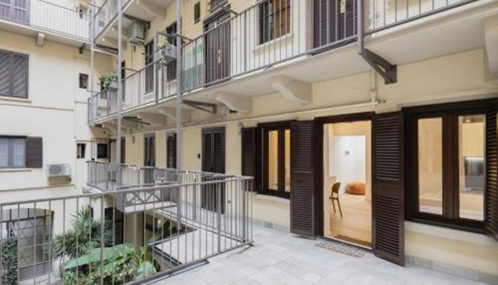 Standaardkamer - Easylife - Milano - Castaldi 26 P1D - Porta Venezia