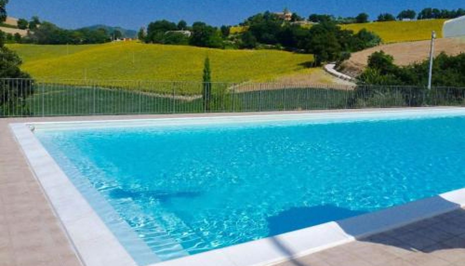 Apartment - Serafini Home 20 con piscina a 20km dal mare by Yohome
