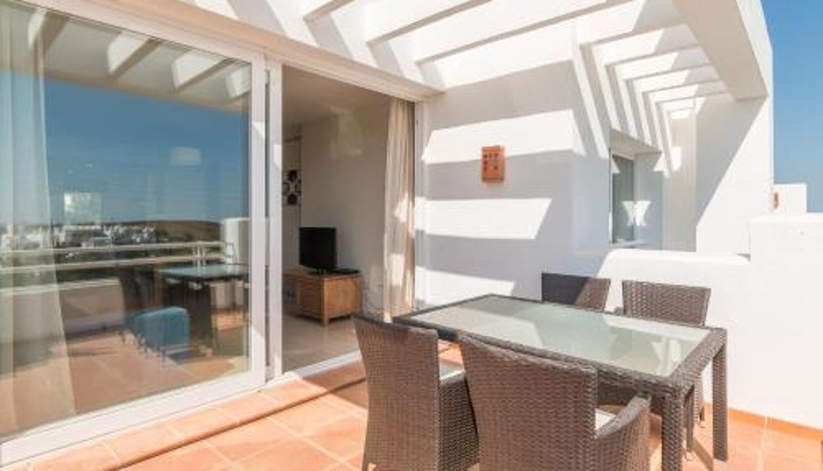 Apartment - 2214-Modern apt with private beach