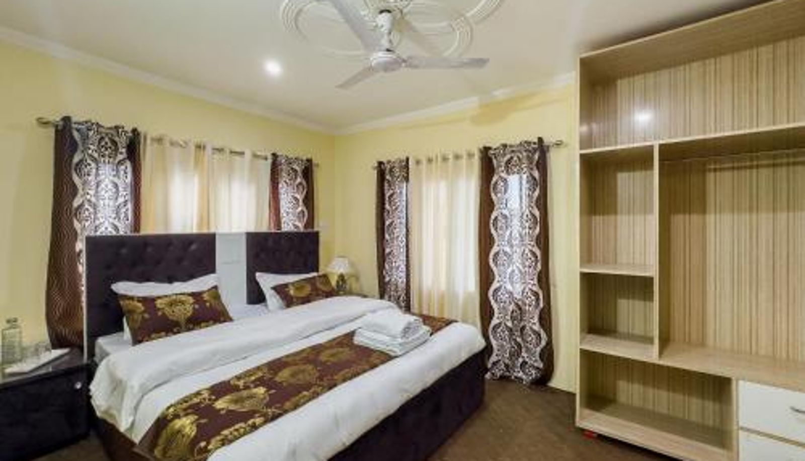 Apartment - The Khayabaan - Your Fully Equipped Air-Conditioned Serviced Apartments in city centre
