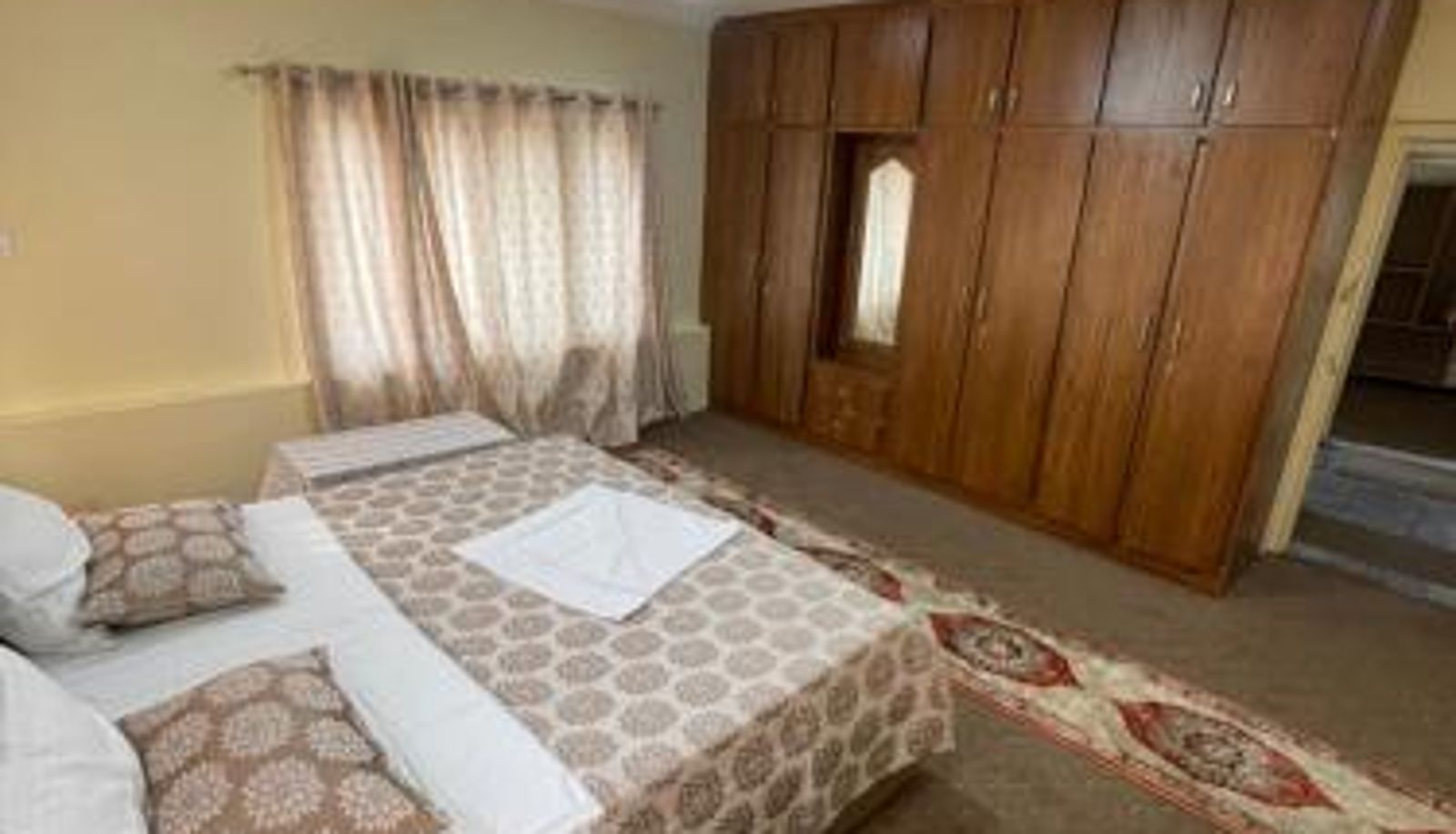 Apartment - The Khayabaan - Your Fully Equipped Air-Conditioned Serviced Apartments in city centre