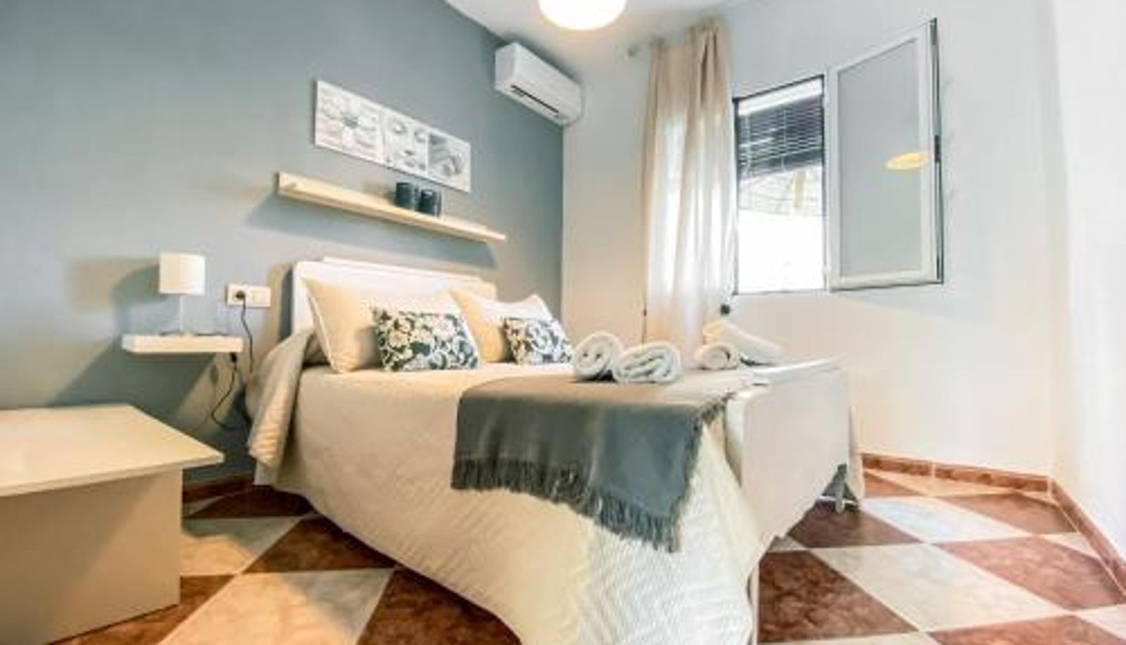 Apartment - APARTAMENTOS FERNANDO III EL SANTO