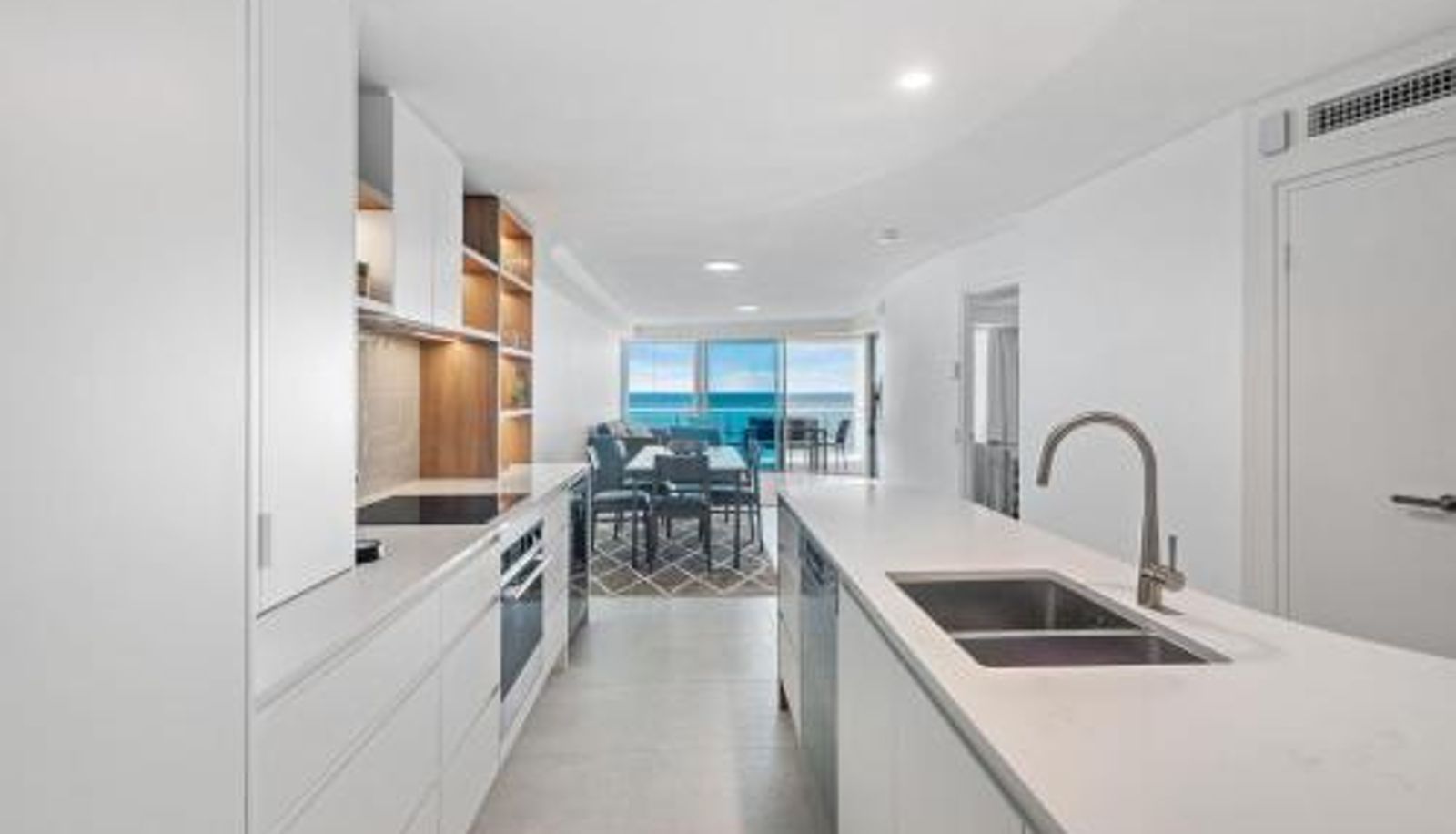 Appartement - ocean front Sirocco 404 luxurious 3 bedroom unit