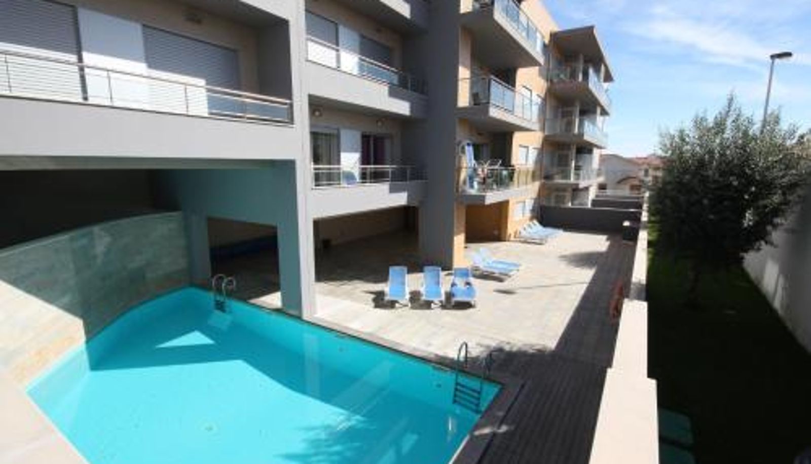 Piscina - Baia Residence 2 - Holiday Apartments - By SCH