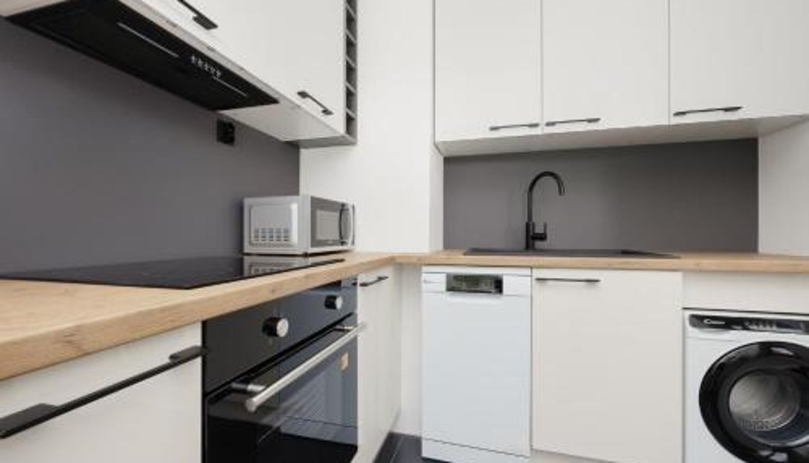 Apartamento - Bright Studio for 4 People in Warsaw by Noclegi Renters