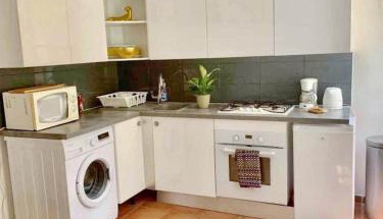 Küche - 48m² Appartement charmant avec jacuzzi à La Ciotat
