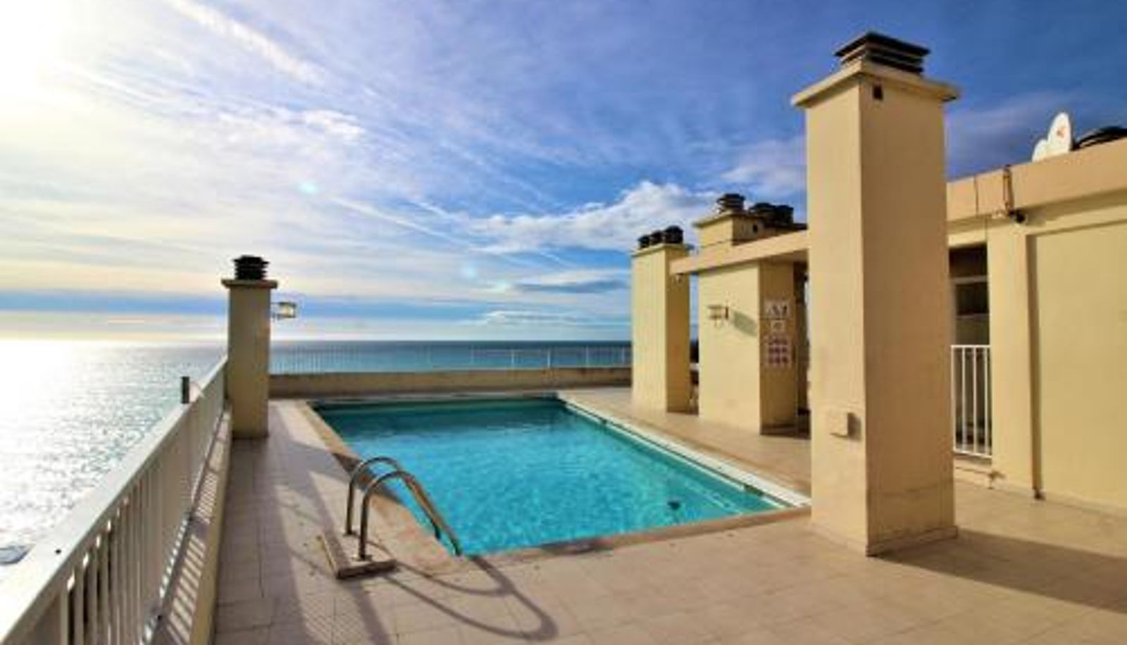 Apartment - Studio Royal Lux by Booking Guys