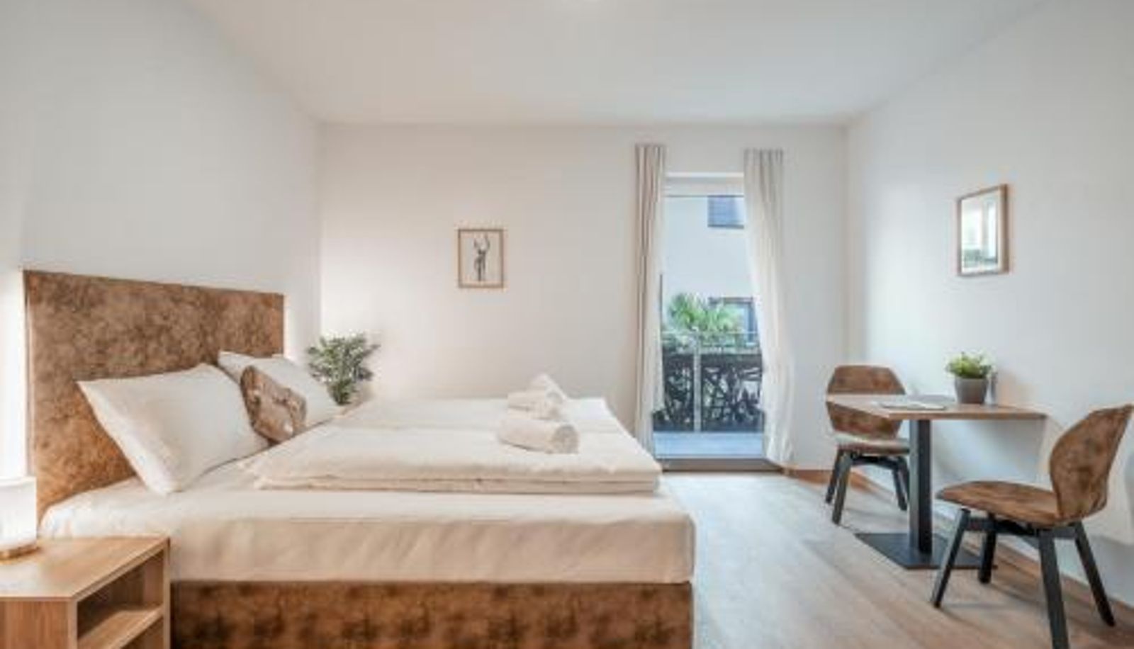 Zimmer - Apartments Z1