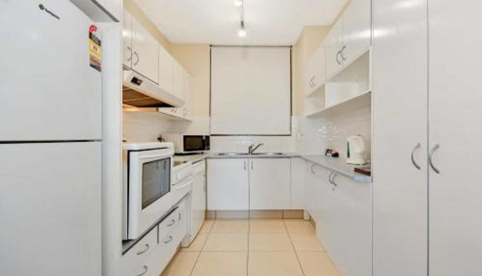 Camera standard - Shandelle Apartments
