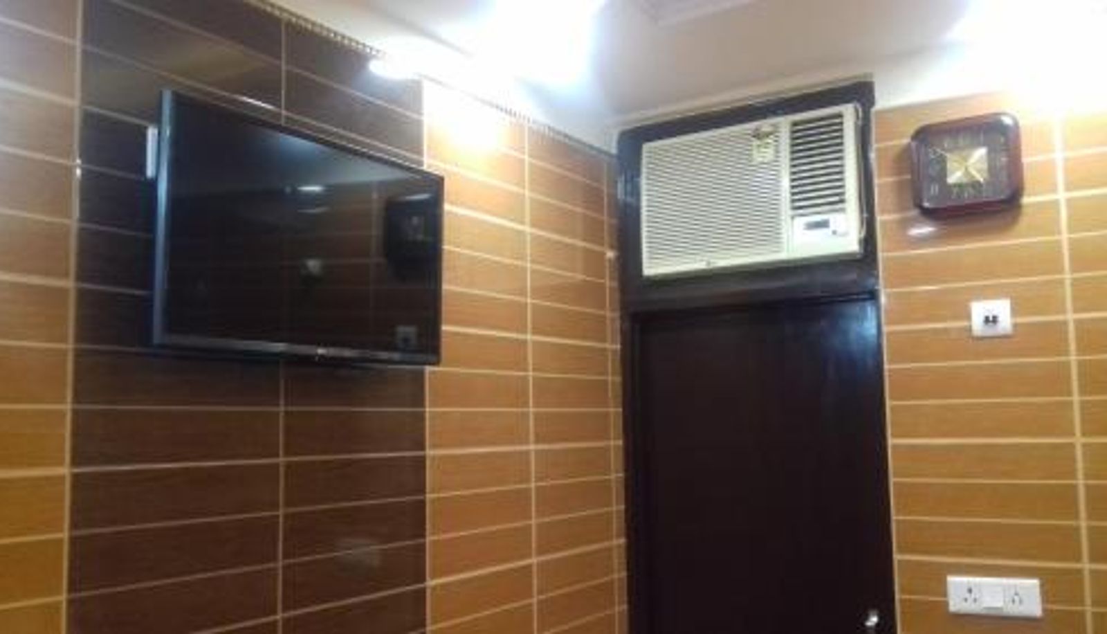 Apartment - Lajpat Ngr-2  Vsafe Posh Sdelhi Foreigners Area