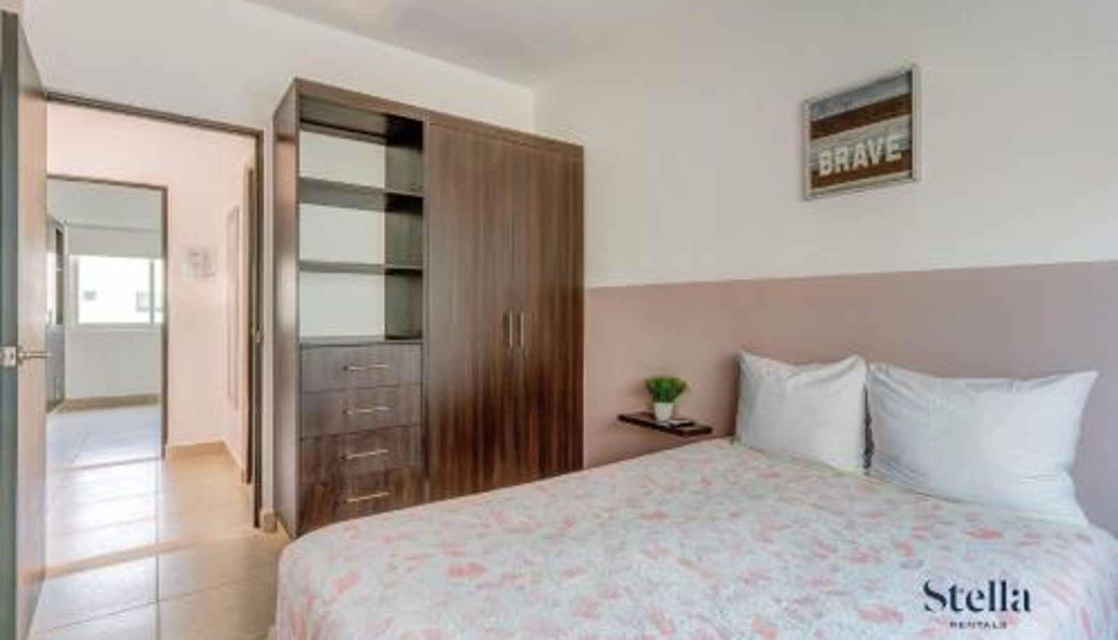 Appartement - Private Roof with BBQ Shared Pool and Playground