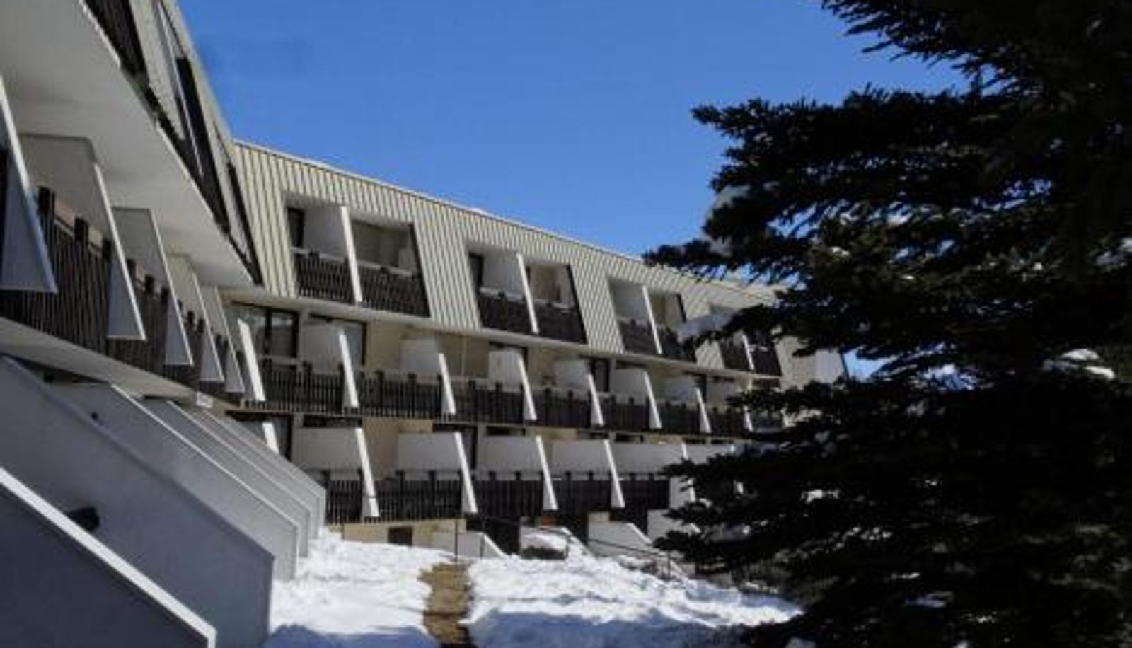 Info - Résidence Bois Des Coqs - Studio rénové avec casier à skis · Cœur de station · Parking extérieur MAE-0264