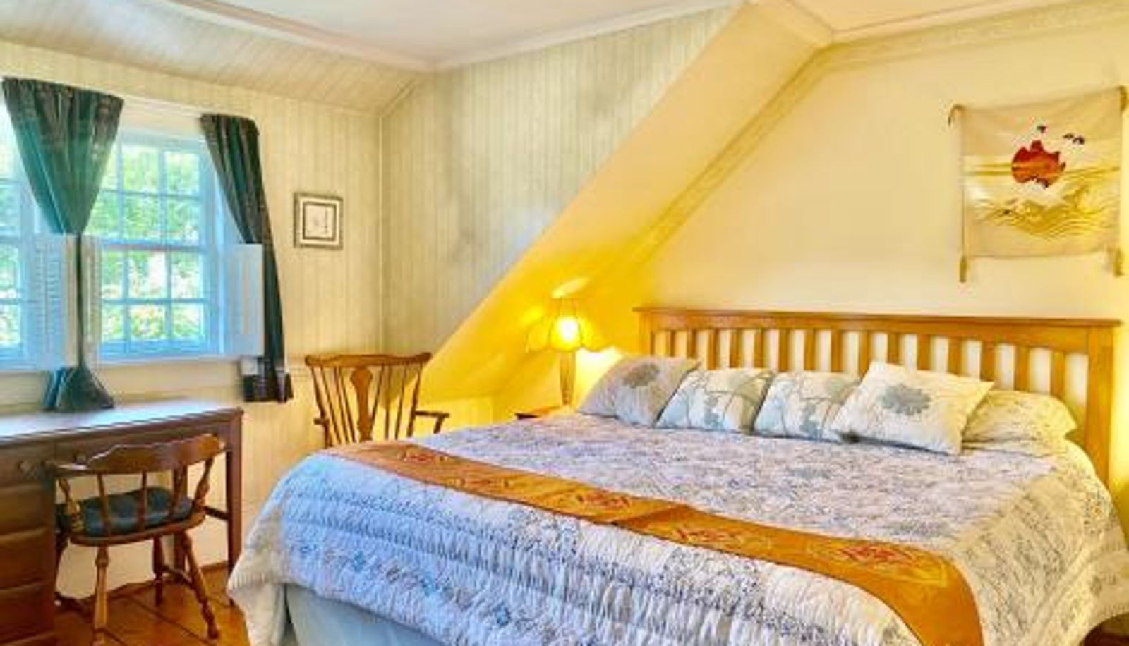 Apartment - Artful Lodging & Retreats