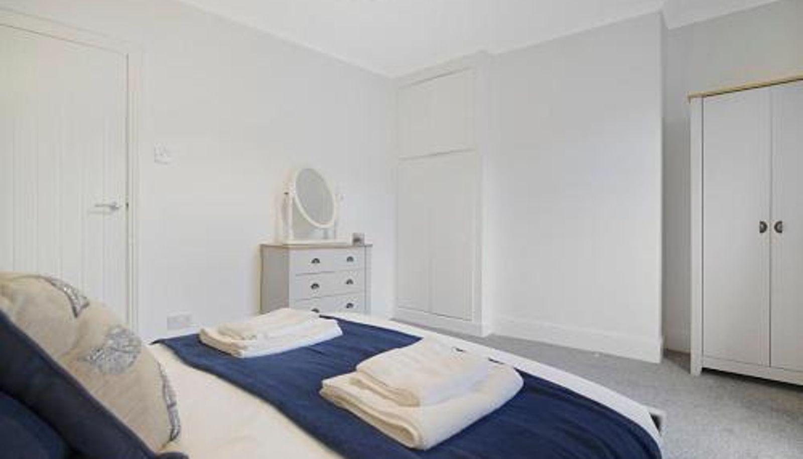 Apartment - Redcar Retreat Seaside Haven on Newcomen Grove
