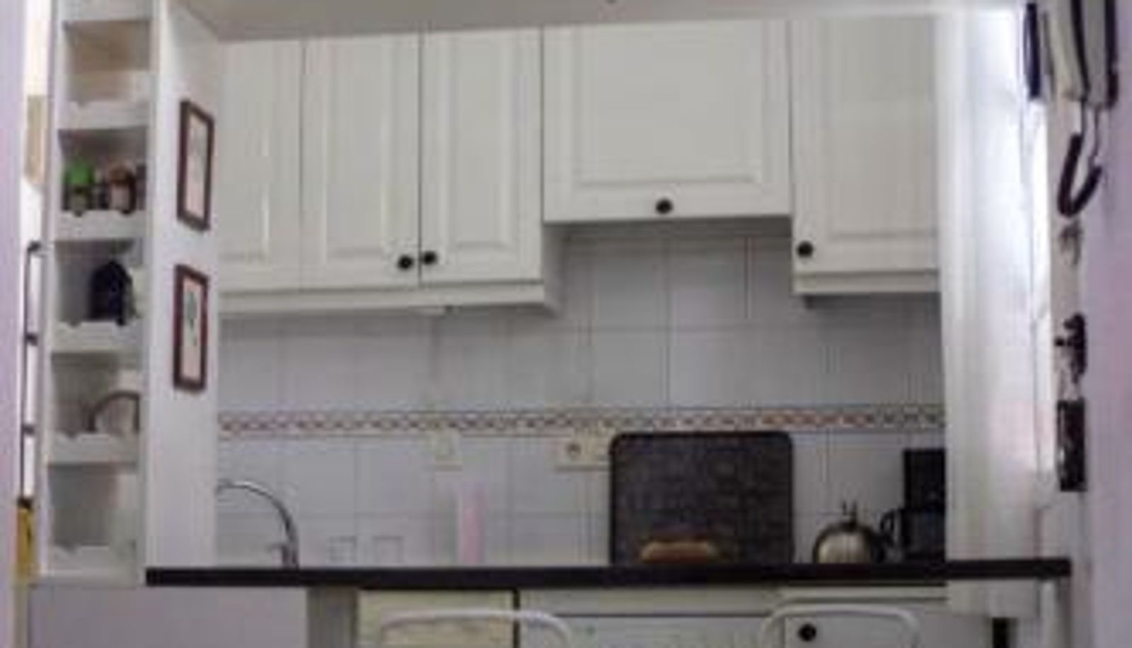 Room - Comfortable apartment in Seville with stunning balcony!