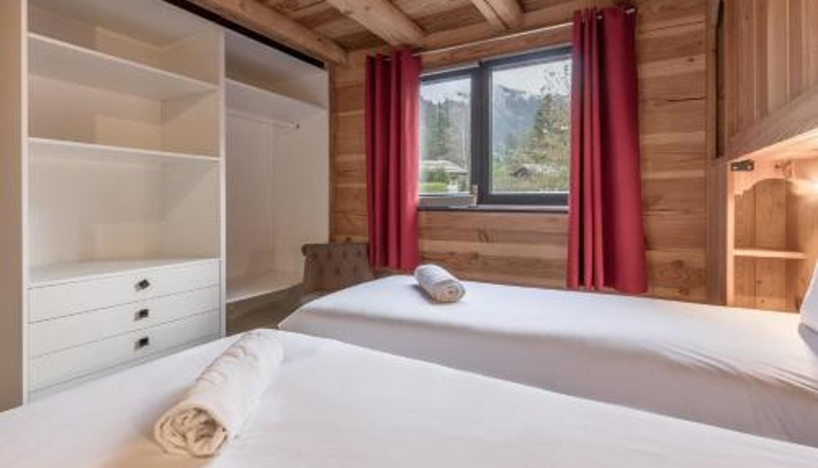 Info - Le Grand Champs - Chalet prive avec terrasse et vue