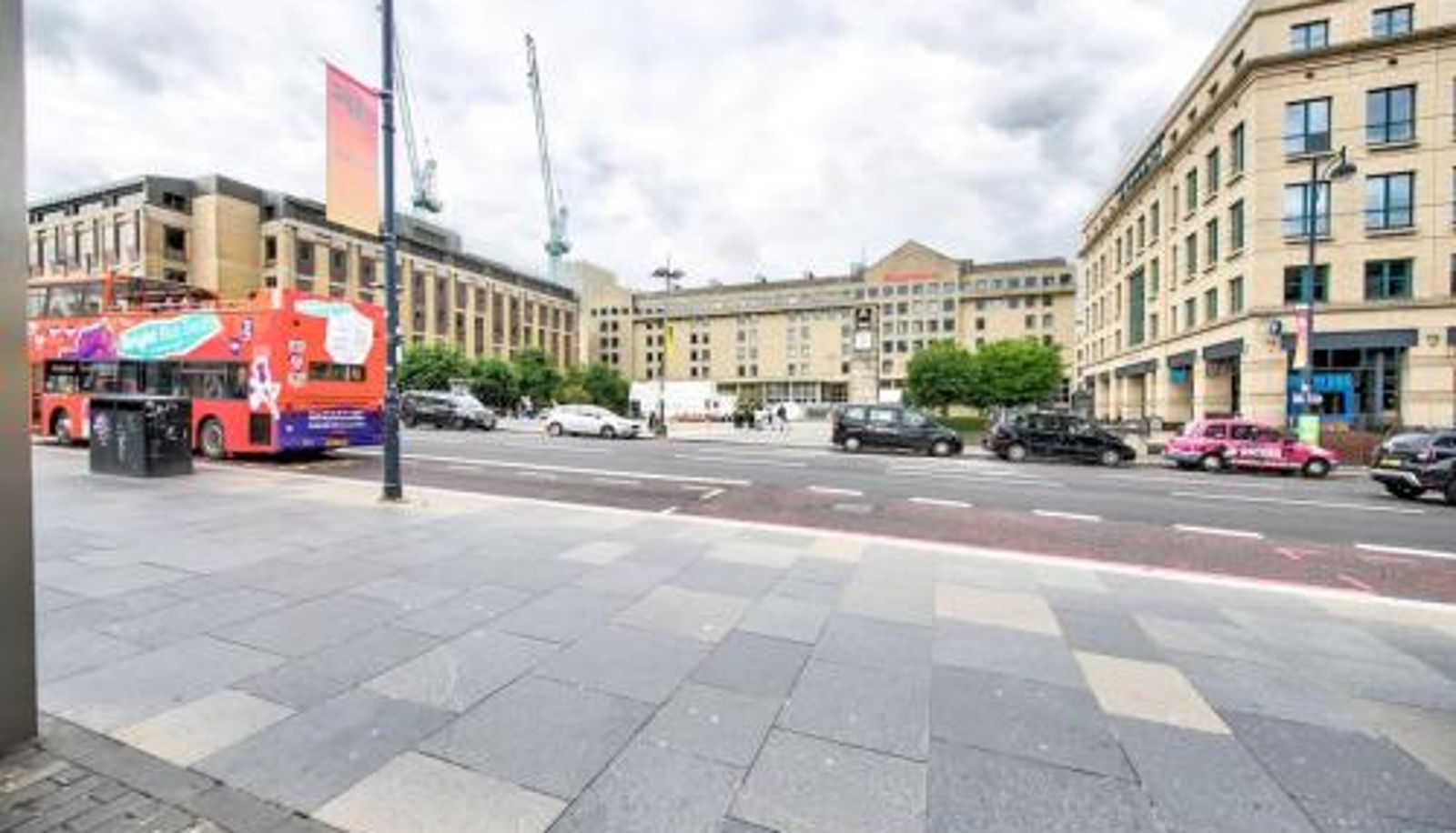 Info - Lothian Road - perfect city centre location.