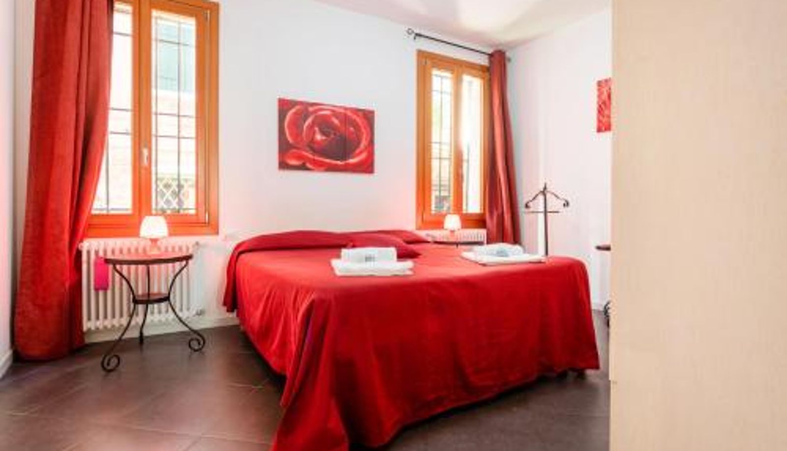 Apartment - GuestHost - Castello Appartamento con vista sul Canale x6